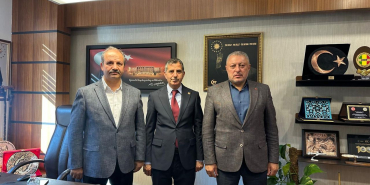 Sağlık-Sen'in Meclis mesaisi devam ediyor: Gündem sağlık profesyonellerinin talepleri