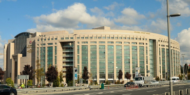 İmamoğlu, Özkan ve Yanardağ “Casusluk” suçlamasıyla tutuklandı