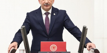 Kadem Mete’den Yangın Uyarısı: "Yeşil Vatan Hepimizin"