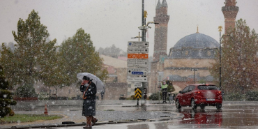 Hafta sonu yurt genelinde yağış etkisini artıracak: 27 ile “sarı” uyarı