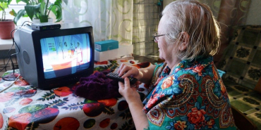 RTÜK araştırması: Yaşlılar günde 5 saatten fazla televizyon izliyor