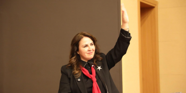 Ak Parti Adana İl Kadın Kolları Başkanı Hacer Söylemez’den 5 Ocak Adana’nın 104. Kurtuluş Yıl Dönümü Mesajı