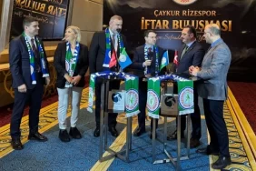 adalet-bakani-gurlek-bhaya-konustu-futbol-sektorunun-temiz-kalmasi-lazim-1d9c3742-26df-423a-a9e5-6b5fb9f72a54.webp.webp.webp